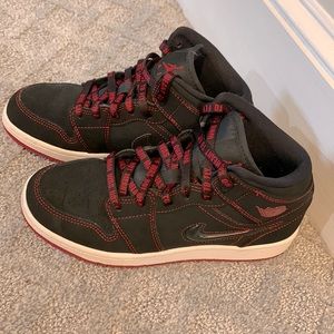 Nike Air Jordan 1 Sz. 4Y